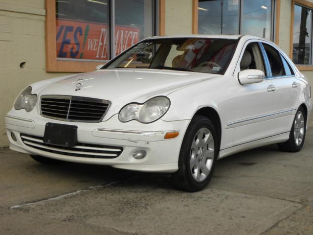 Mercedes-Benz C-Class LTZ Sport Utility Pickup 4D 5 1/4 Ft Unspecified