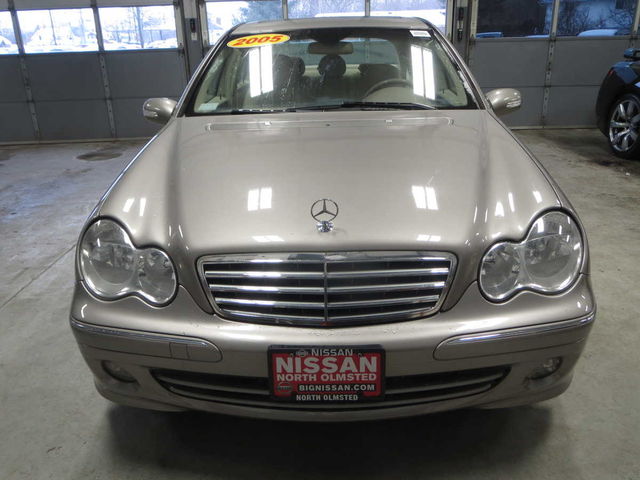 Mercedes-Benz C-Class 2005 photo 1