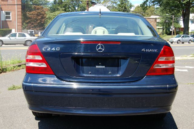 Mercedes-Benz C-Class 2005 photo 1