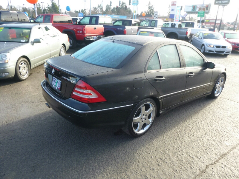 Mercedes-Benz C-Class 2005 photo 3