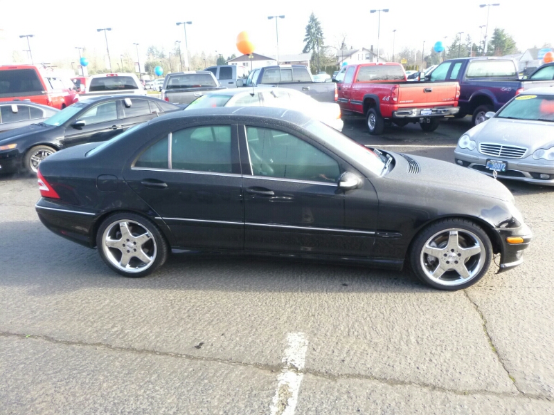 Mercedes-Benz C-Class 2005 photo 4