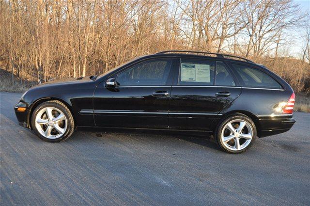 Mercedes-Benz C-Class 2005 photo 4