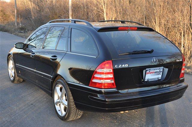 Mercedes-Benz C-Class 2005 photo 5