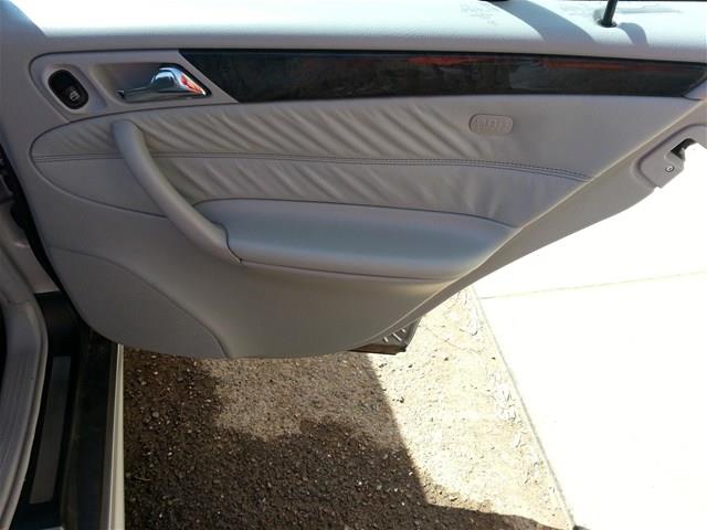 Mercedes-Benz C-Class 2005 photo 1