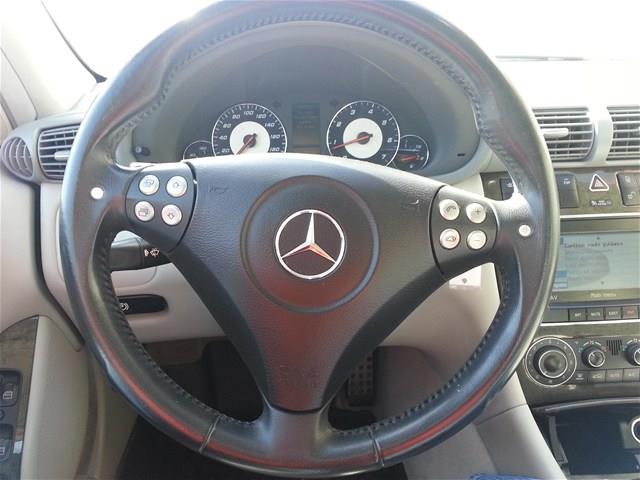 Mercedes-Benz C-Class 2005 photo 27