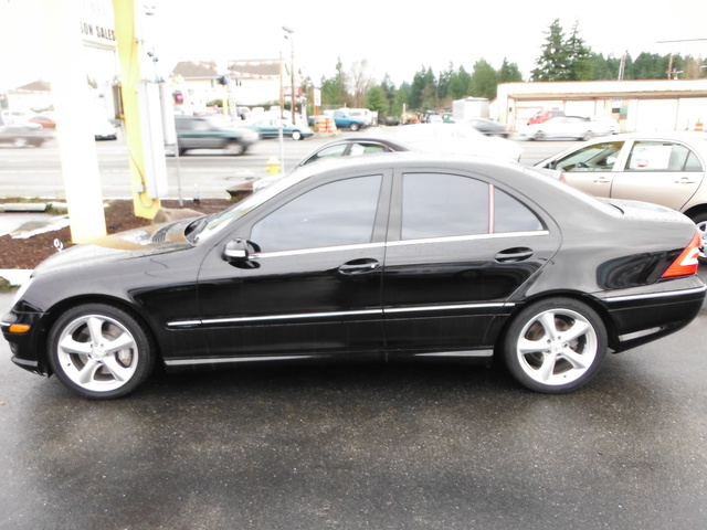 Mercedes-Benz C-Class 2005 photo 1
