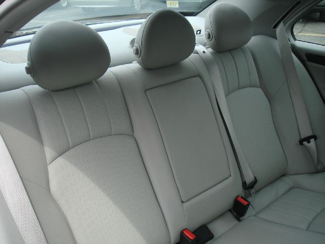Mercedes-Benz C-Class 2006 photo 4