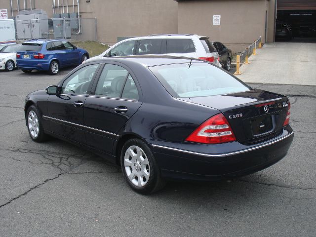 Mercedes-Benz C-Class 2006 photo 5