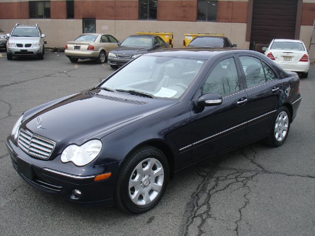 Mercedes-Benz C-Class 2006 photo 7