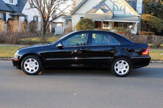 Mercedes-Benz C-Class 2006 photo 3