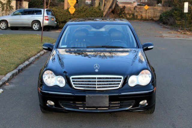 Mercedes-Benz C-Class 2006 photo 1