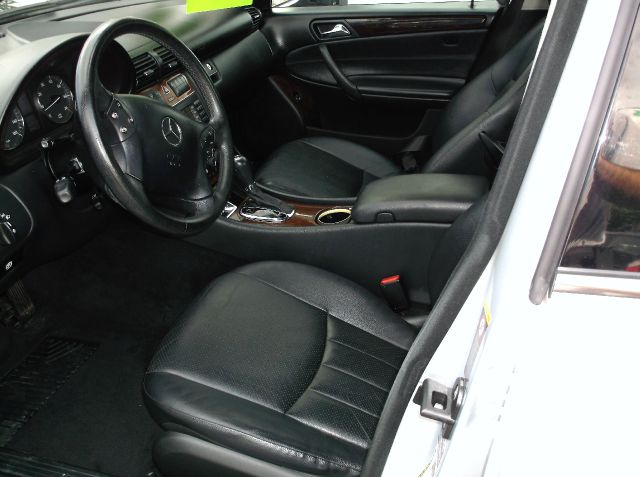 Mercedes-Benz C-Class 2006 photo 3