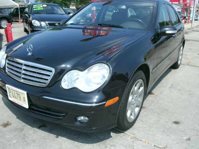 Mercedes-Benz C-Class 2006 photo 1