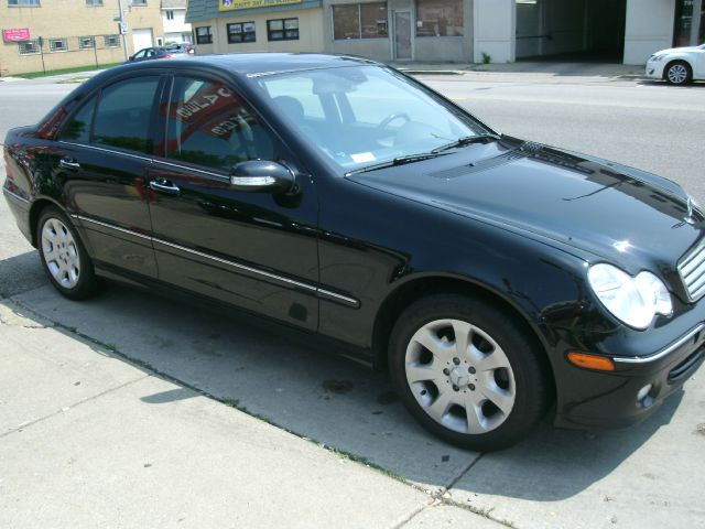 Mercedes-Benz C-Class 2006 photo 3