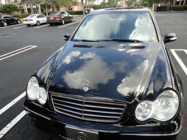Mercedes-Benz C-Class 2006 photo 4
