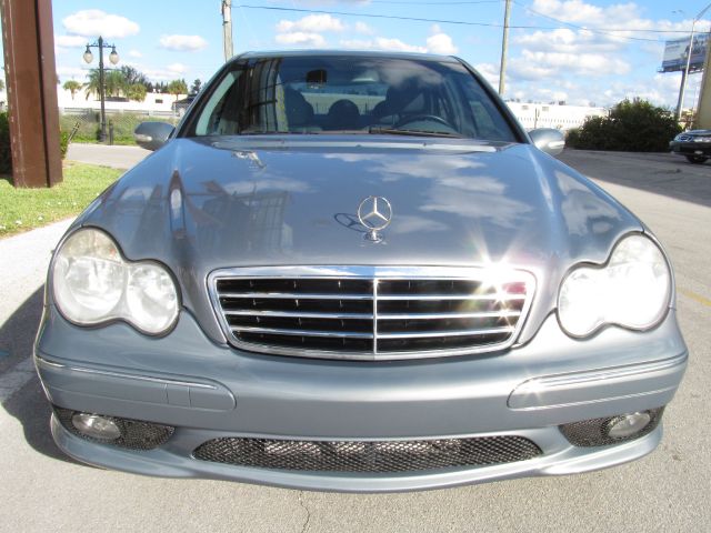 Mercedes-Benz C-Class 2006 photo 1