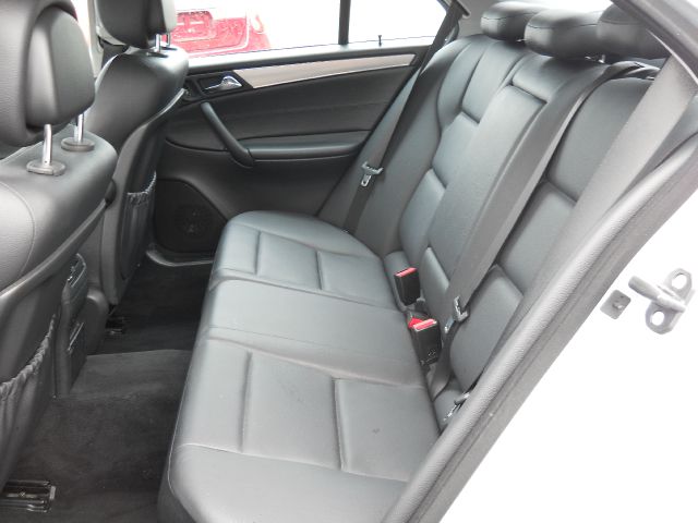 Mercedes-Benz C-Class 2006 photo 6