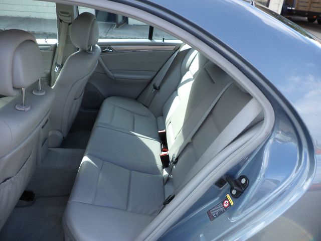 Mercedes-Benz C-Class 2006 photo 3