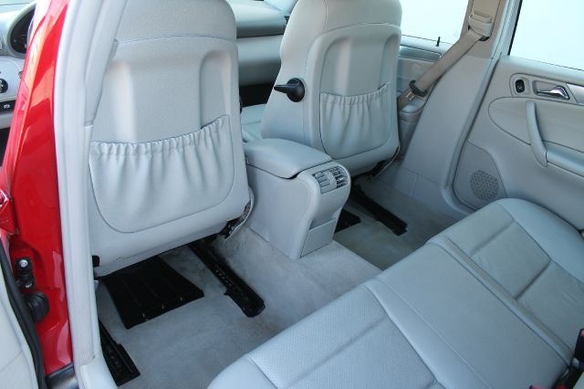 Mercedes-Benz C-Class 2006 photo 20