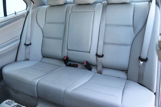 Mercedes-Benz C-Class 2006 photo 21