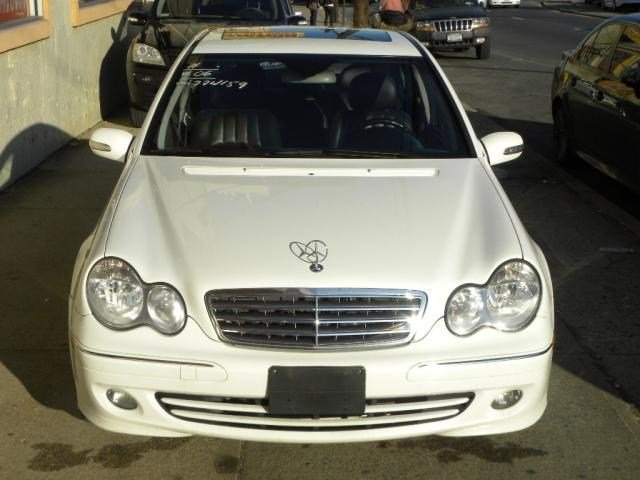 Mercedes-Benz C-Class 2006 photo 1