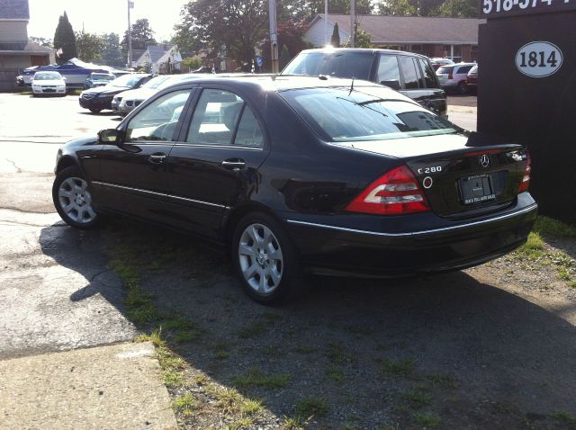 Mercedes-Benz C-Class 2006 photo 4