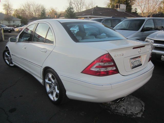 Mercedes-Benz C-Class 2007 photo 3