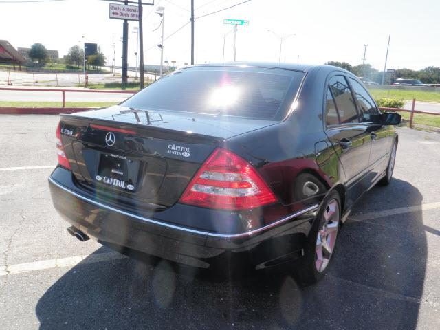 Mercedes-Benz C-Class 2007 photo 3