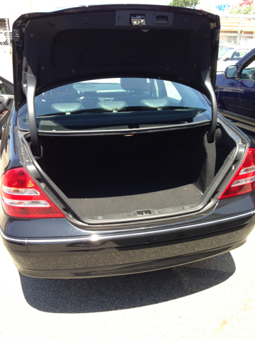 Mercedes-Benz C-Class 2007 photo 8