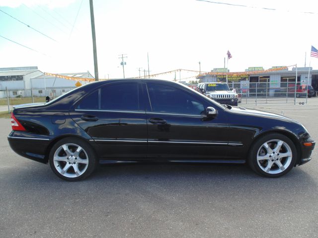 Mercedes-Benz C-Class 2007 photo 1