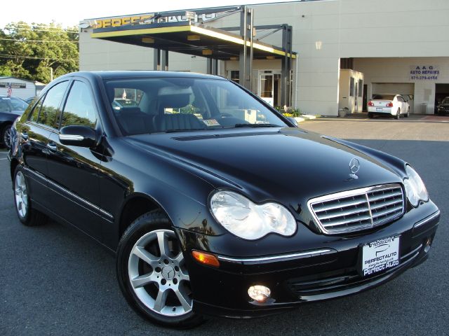Mercedes-Benz C-Class 2007 photo 3
