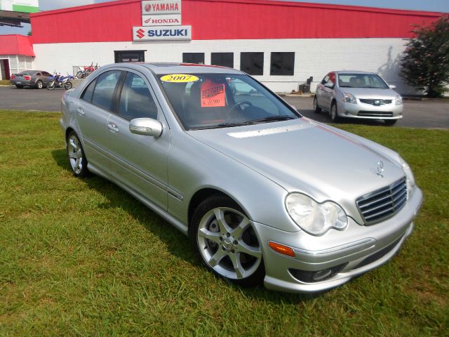 Mercedes-Benz C-Class 2007 photo 1