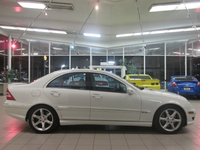 Mercedes-Benz C-Class 2007 photo 1