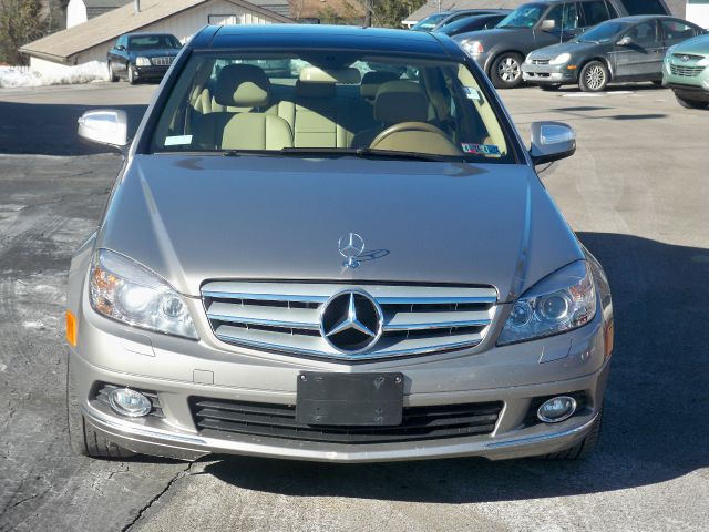Mercedes-Benz C-Class 2008 photo 2