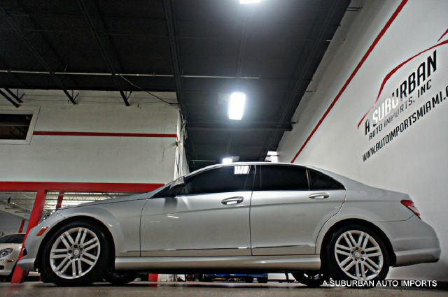 Mercedes-Benz C-Class 2008 photo 1