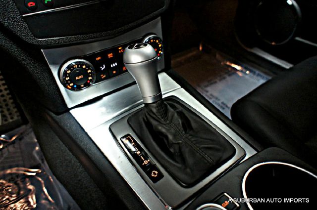 Mercedes-Benz C-Class 2008 photo 26