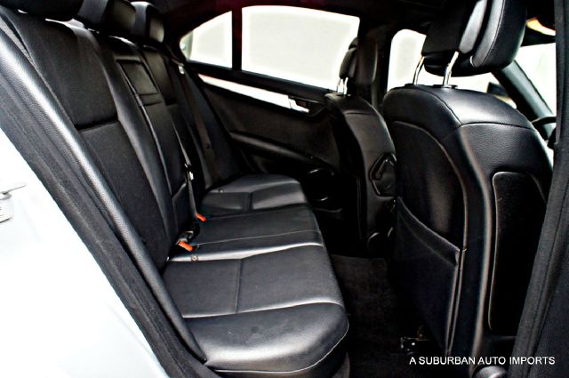 Mercedes-Benz C-Class 2008 photo 27