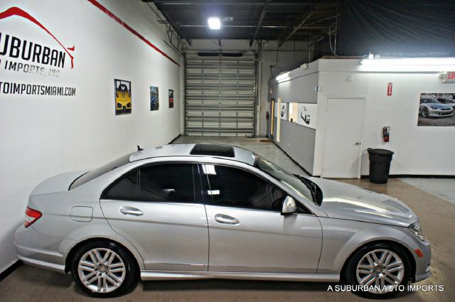 Mercedes-Benz C-Class 2008 photo 52