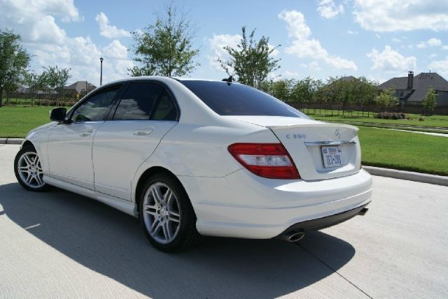 Mercedes-Benz C-Class 2008 photo 4