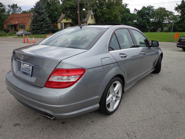 Mercedes-Benz C-Class 2008 photo 2