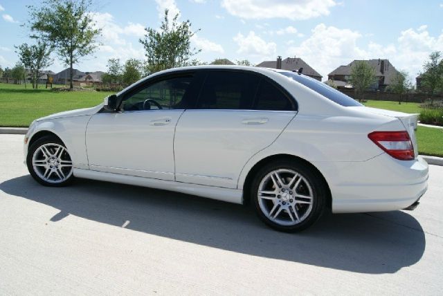 Mercedes-Benz C-Class 2008 photo 4