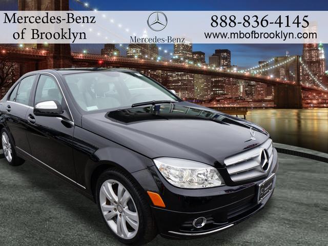 Mercedes-Benz C-Class 2009 photo 21