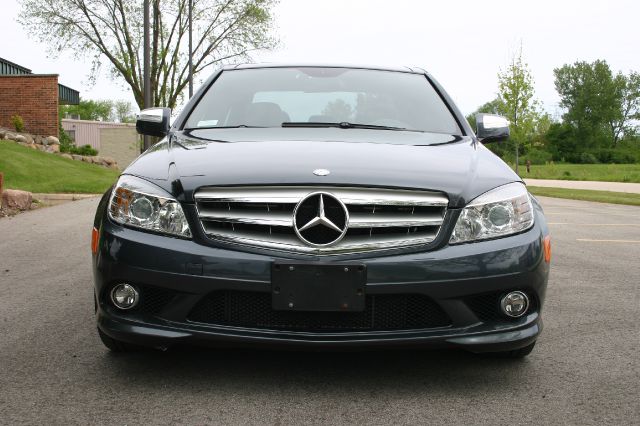 Mercedes-Benz C-Class 2009 photo 3