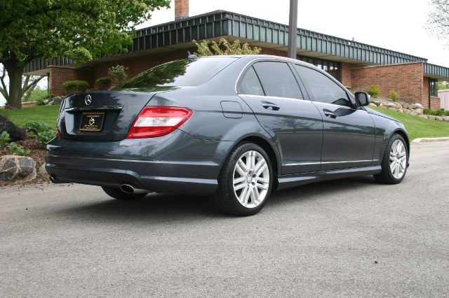 Mercedes-Benz C-Class 2009 photo 7