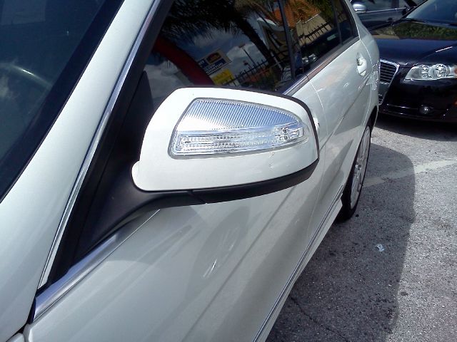 Mercedes-Benz C-Class Crewcab Denali AWD Sedan