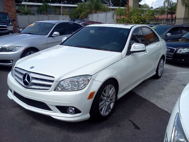 Mercedes-Benz C-Class 2009 photo 3