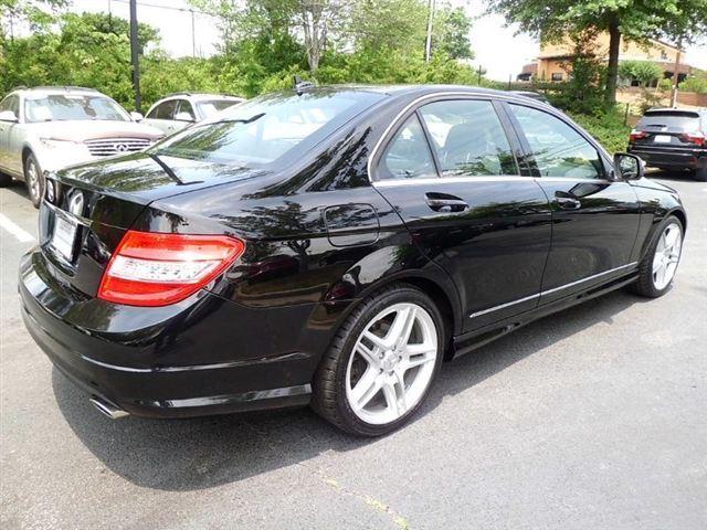 Mercedes-Benz C-Class 2009 photo 3