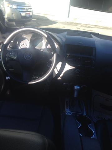 Mercedes-Benz C-Class 2009 photo 3