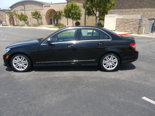 Mercedes-Benz C-Class 2009 photo 13