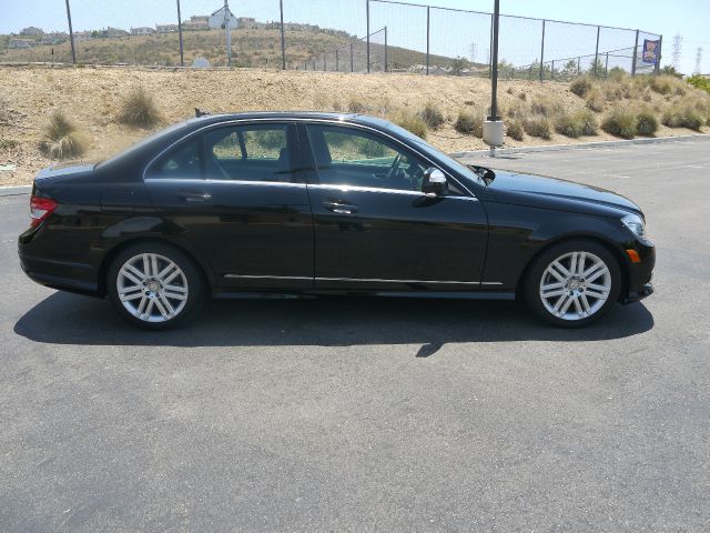 Mercedes-Benz C-Class 2009 photo 15